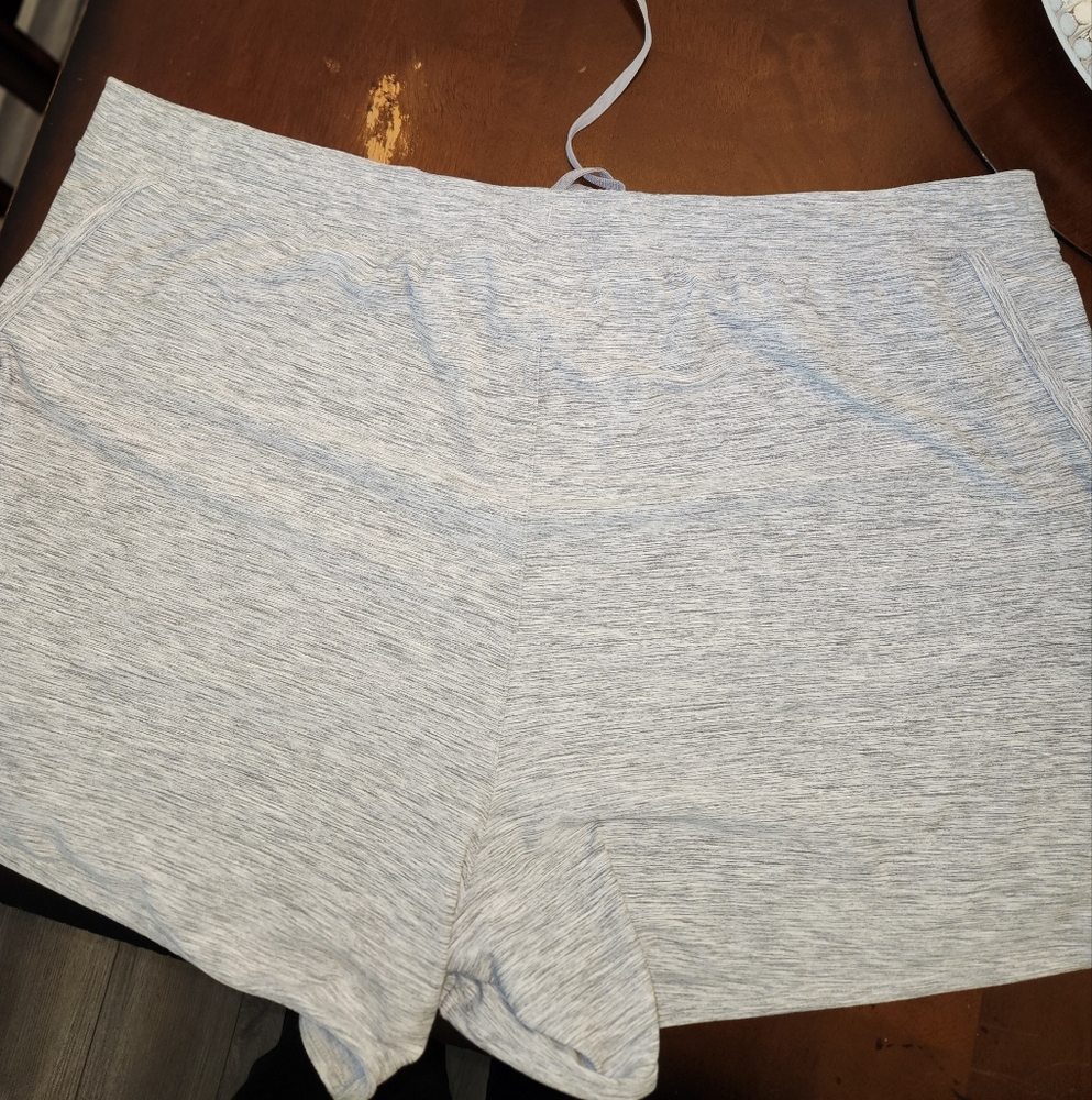 Old Navy Active Heather Gray Shorts